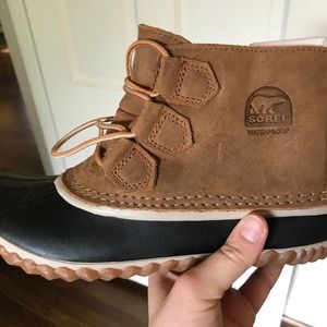 SOREL Out N About Boots - BRAND NEW::NEVER WORN